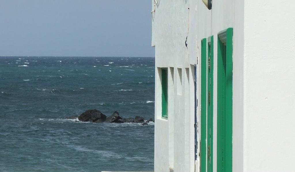 Absolute Beachfront Famara